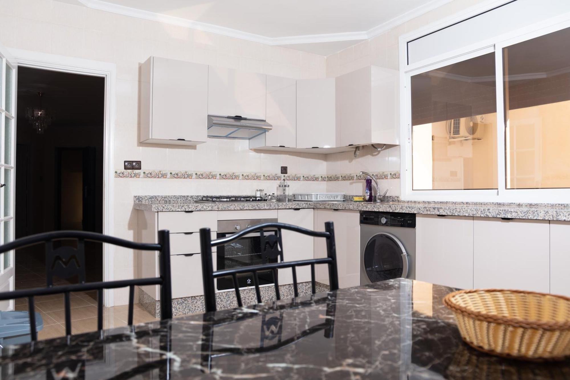 Issrae 1 Apartment